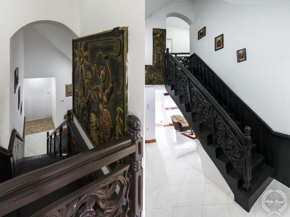 White Land City Hotel Dambulla Esterno foto