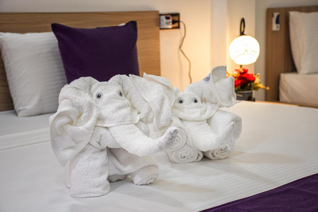 White Land City Hotel Dambulla Esterno foto