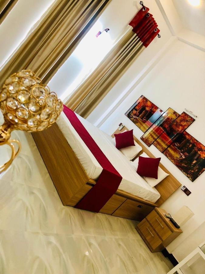 White Land City Hotel Dambulla Esterno foto