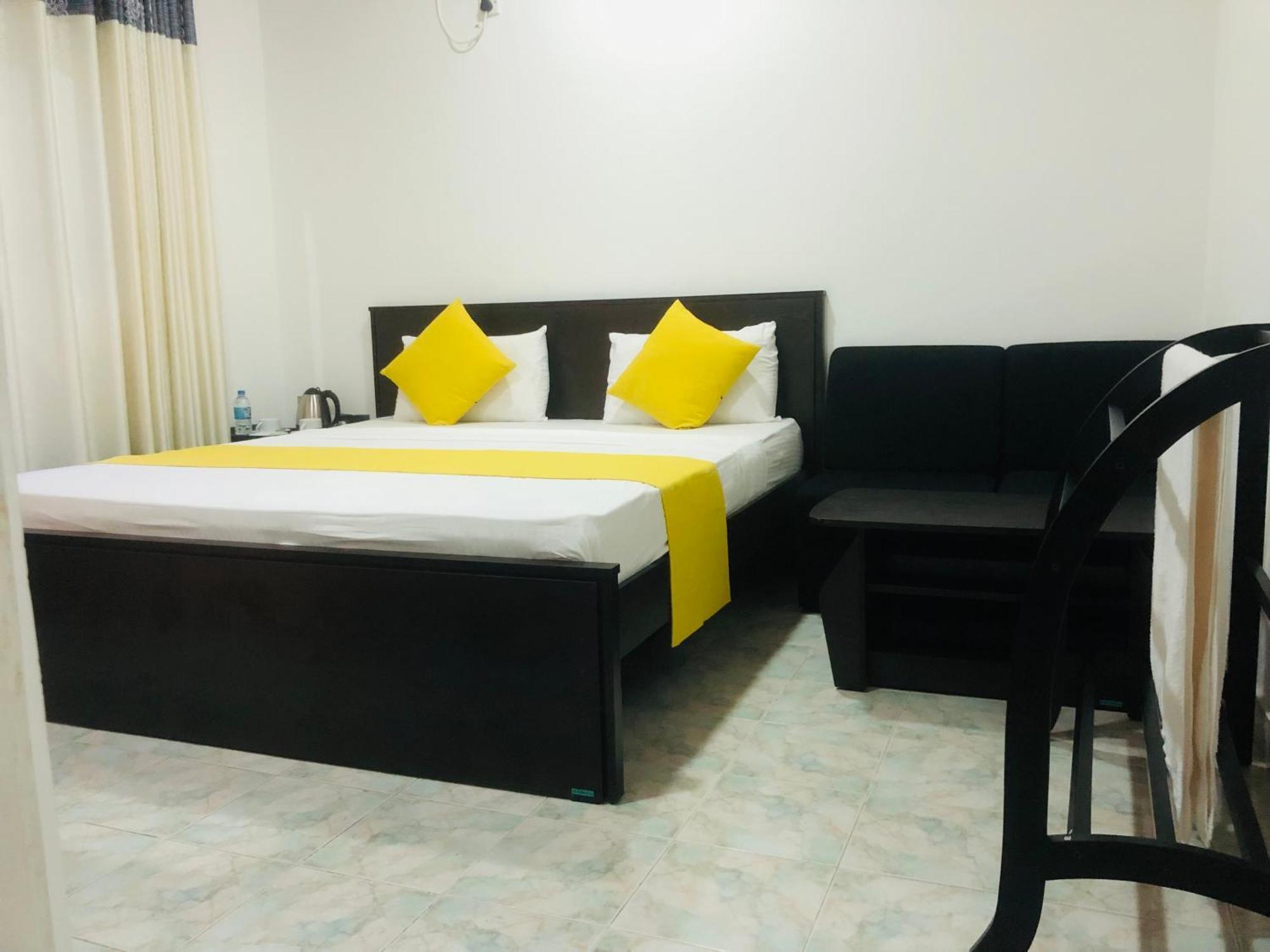 White Land City Hotel Dambulla Esterno foto