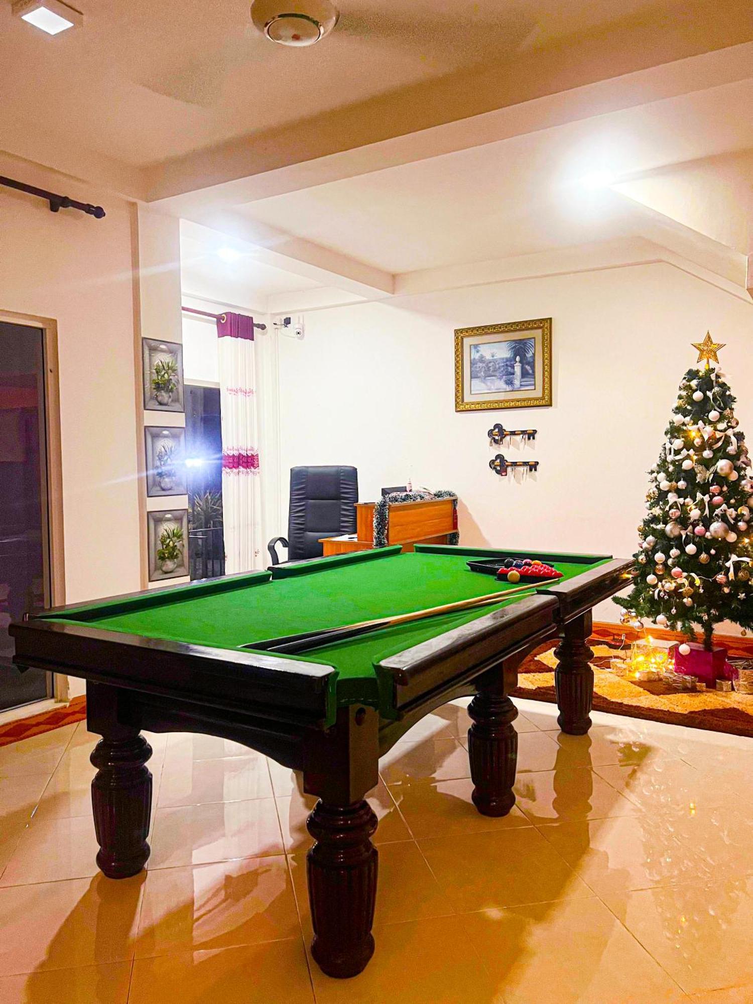 White Land City Hotel Dambulla Esterno foto