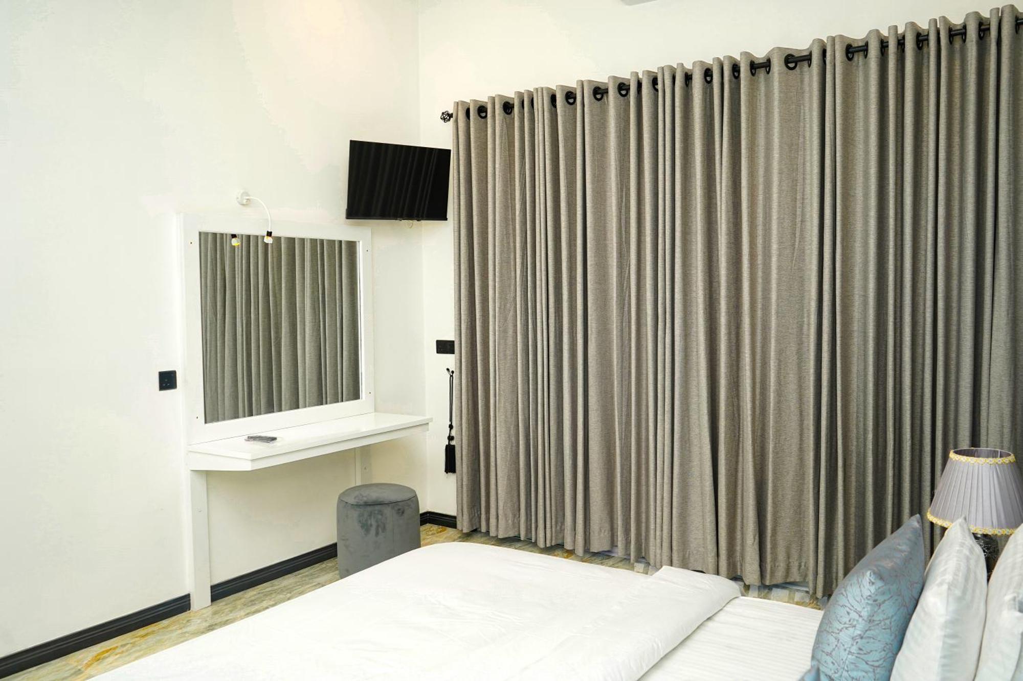 White Land City Hotel Dambulla Esterno foto