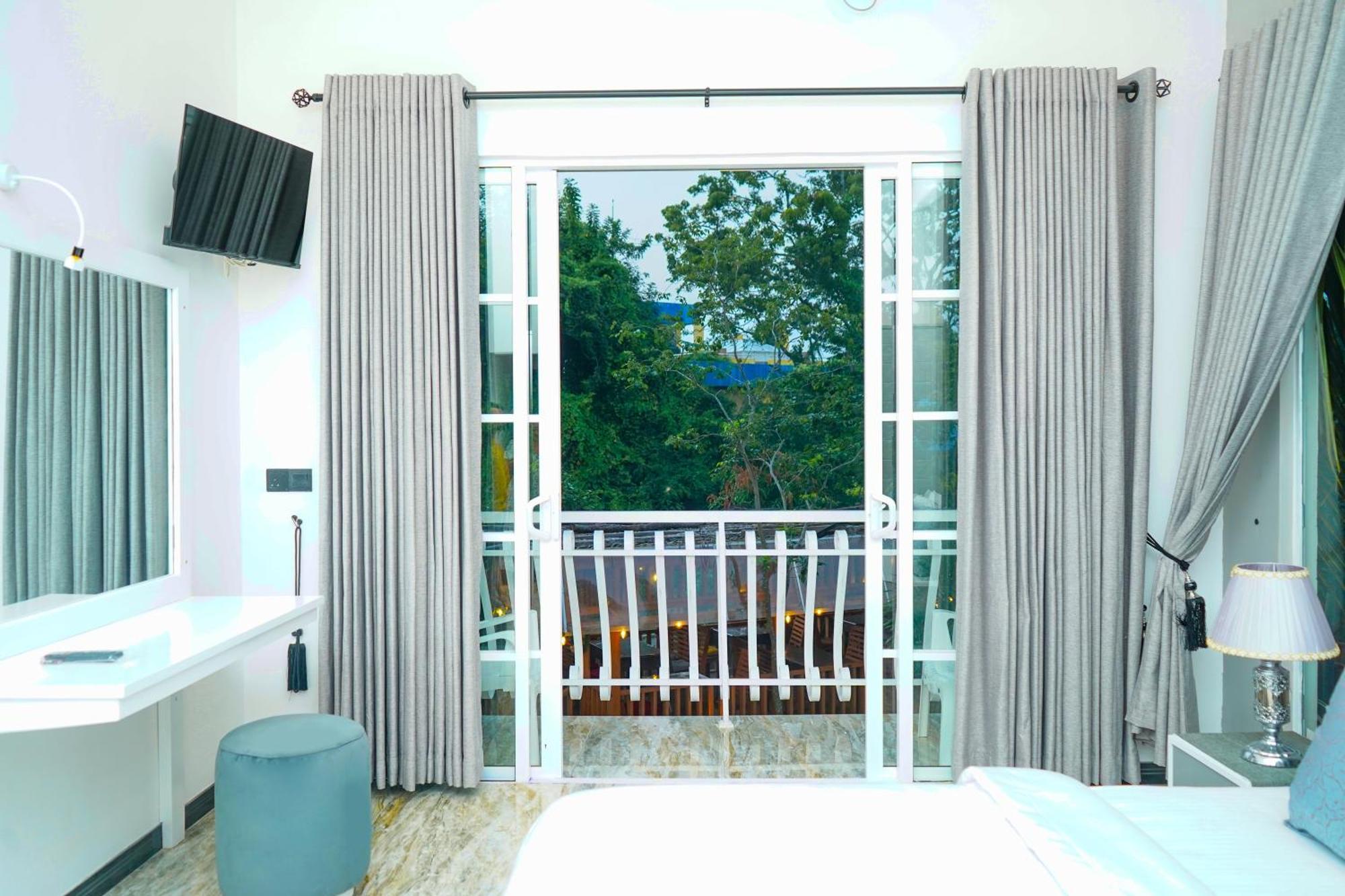 White Land City Hotel Dambulla Esterno foto